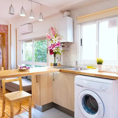 On-line Luxury Apart Pintor Stoolz, Free Wi-fi